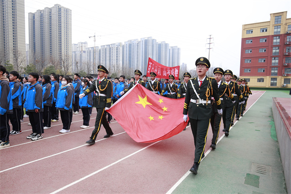 決戰(zhàn)百日 不負(fù)韶華——咸陽市高新一中舉行2024屆高三百日誓師大會